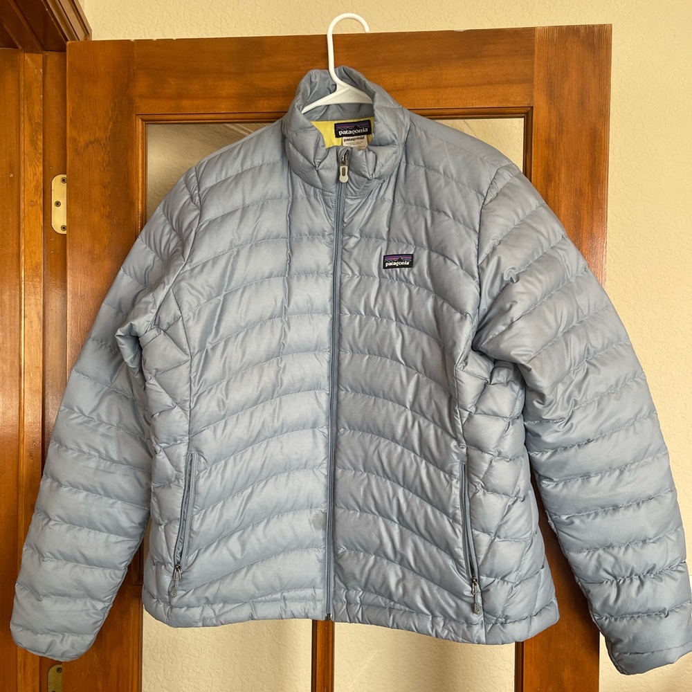 Patagonia Women's Blue Down Sweater Jacket